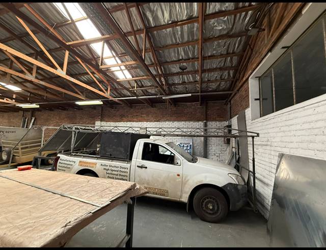 479M² WAREHOUSE TO LET IN ISANDO